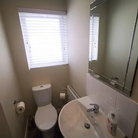 Villa 4Br Modern Botanic House Belfast Esterno foto