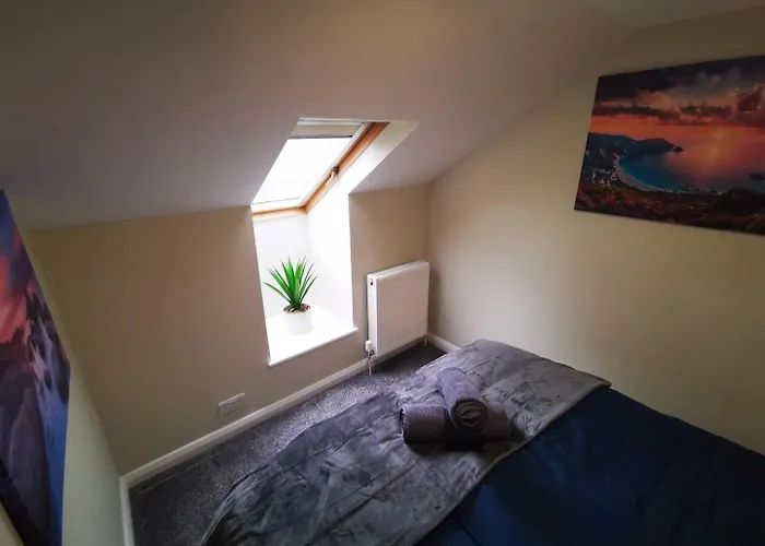4Br Modern Botanic House