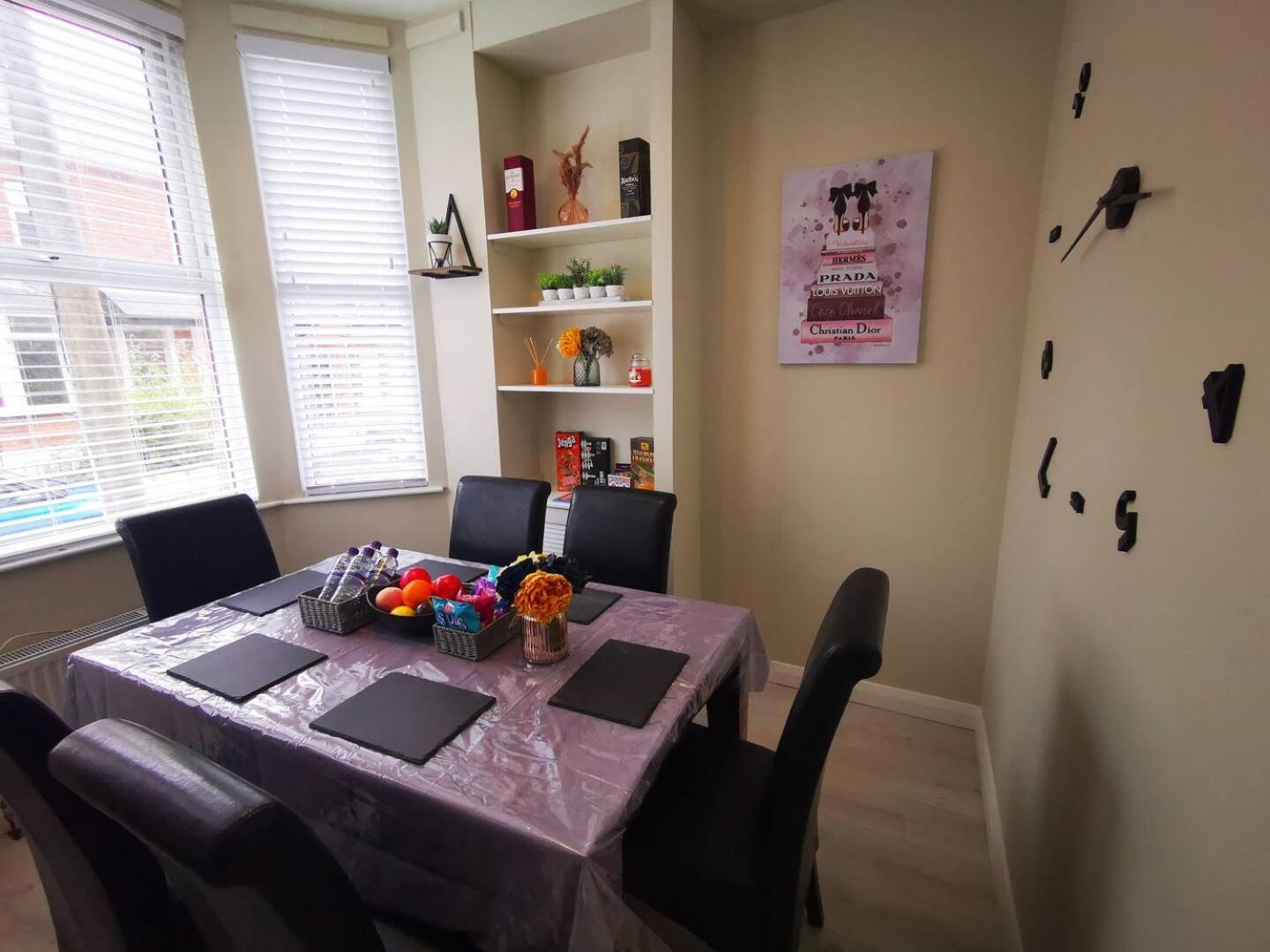 Holiday home 4br Modern Botanic House Belfast