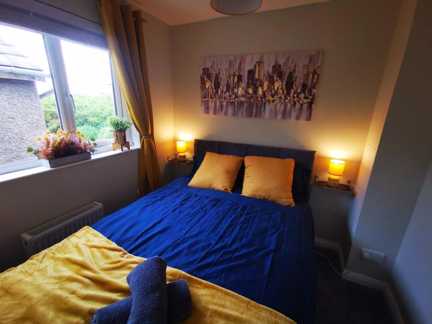 Holiday home 4br Modern Botanic House