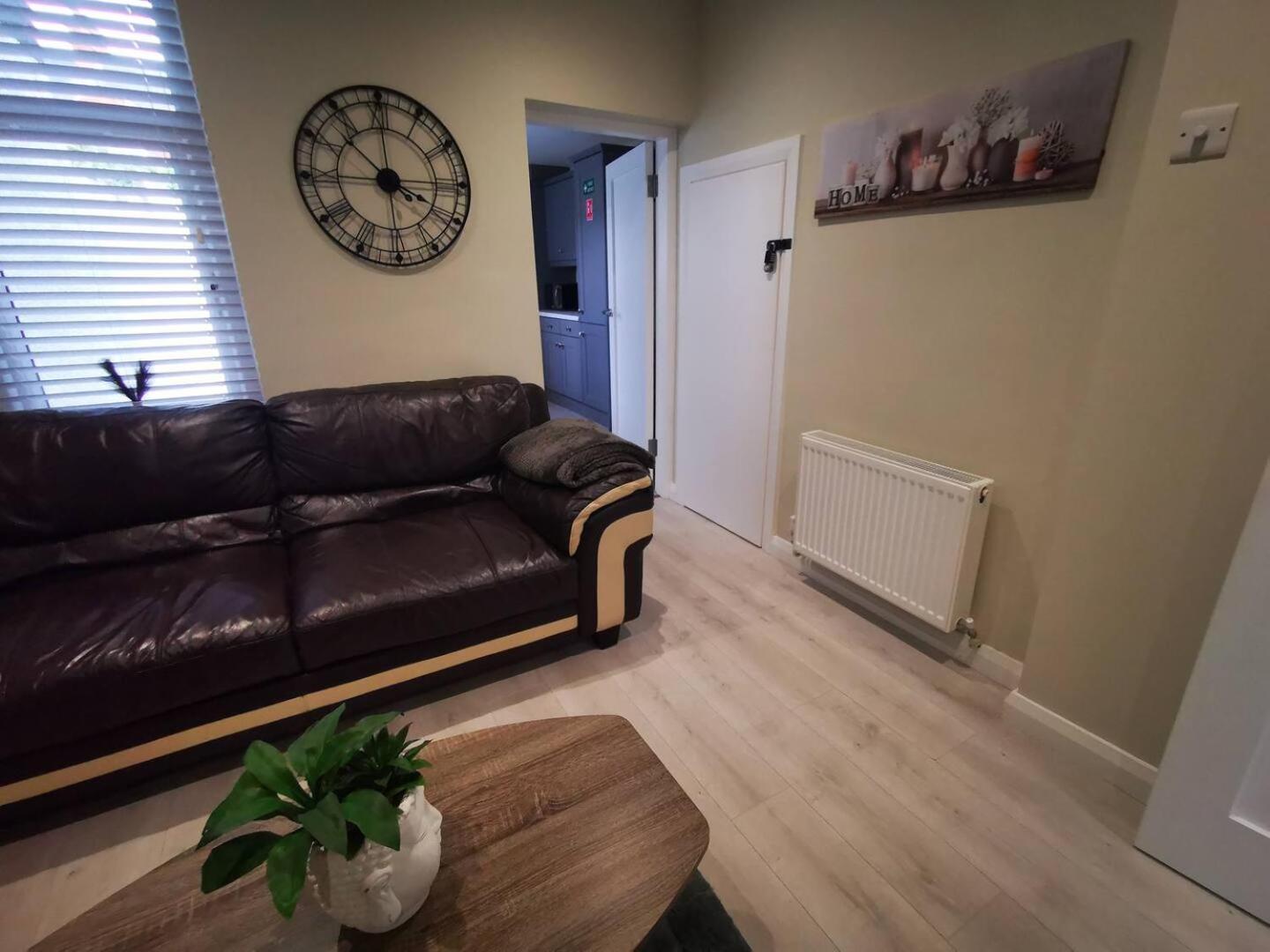 4br Modern Botanic House Holiday home Belfast