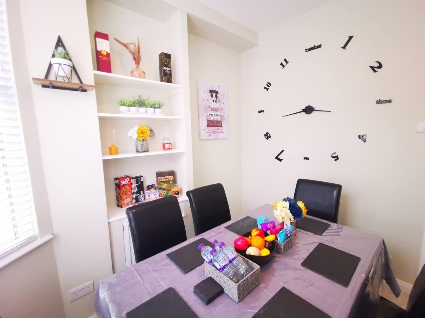 4br Modern Botanic House Holiday home Belfast
